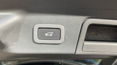 Land Rover Range Rover Velar 2.0 D200 Edition 5dr Auto Diesel Estate